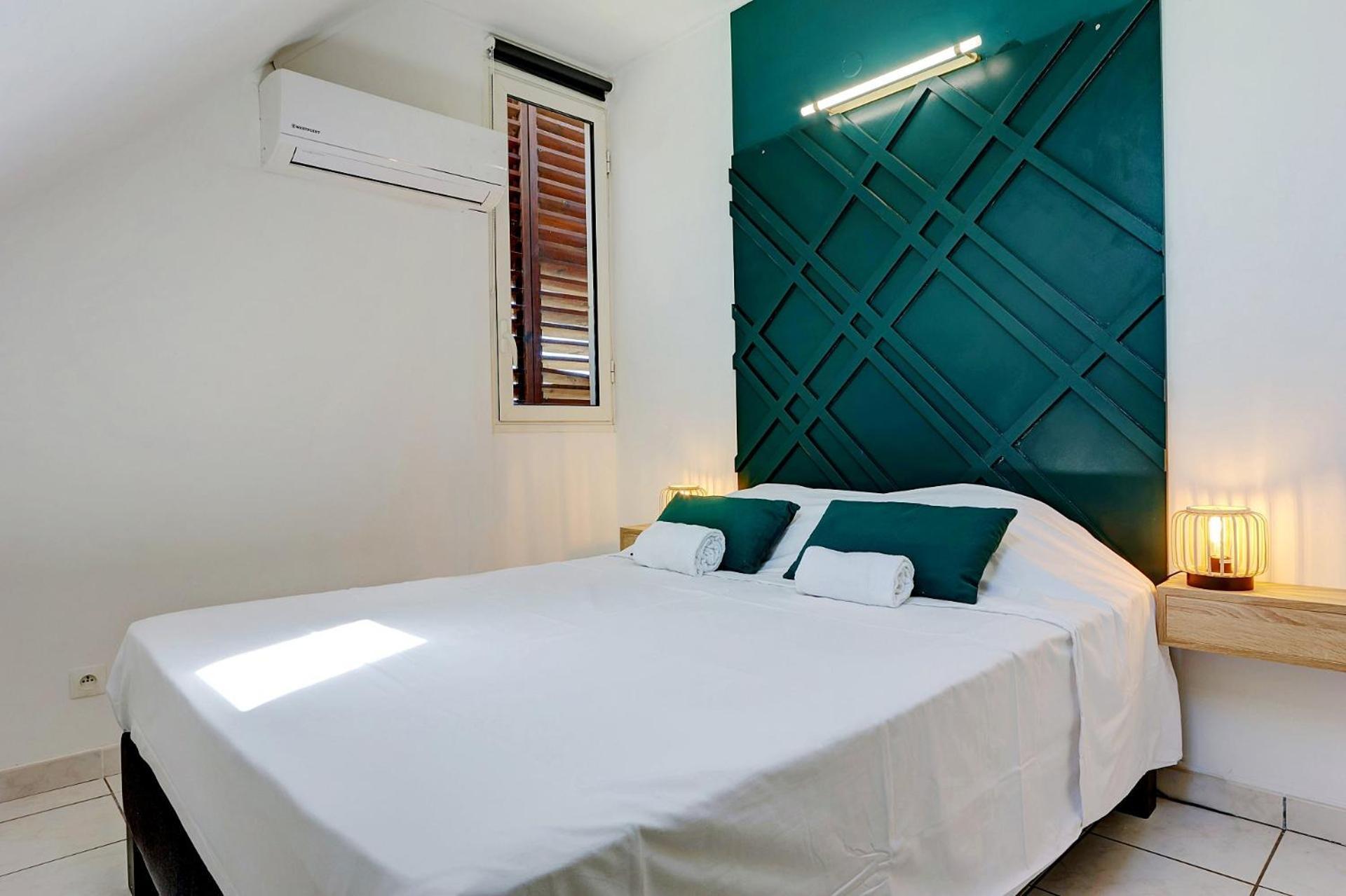 Plein La Vue - T4 Saint Leu 1Ere Ligne Pieds Dans L'Eau Apartment Exterior photo