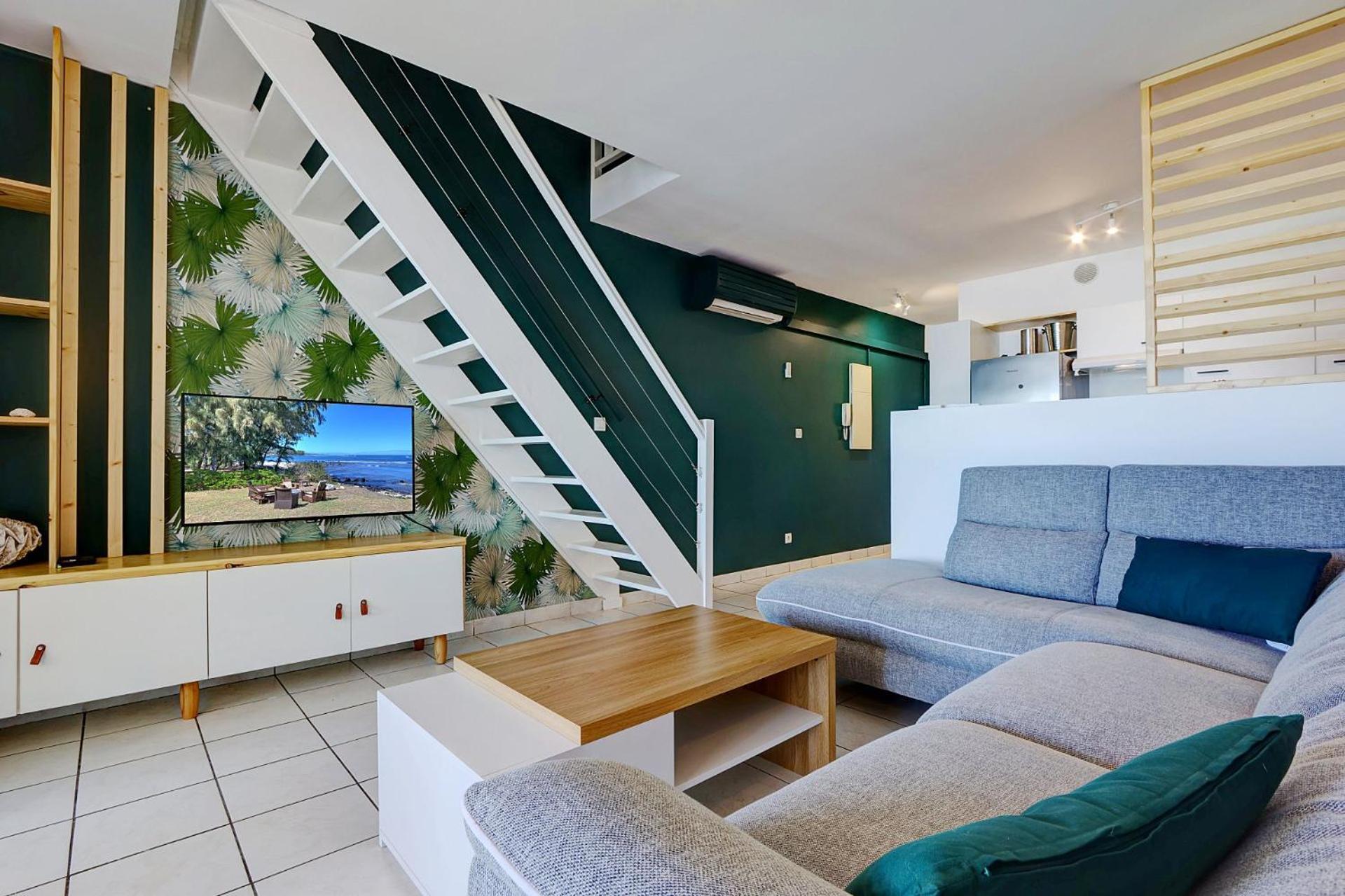 Plein La Vue - T4 Saint Leu 1Ere Ligne Pieds Dans L'Eau Apartment Exterior photo